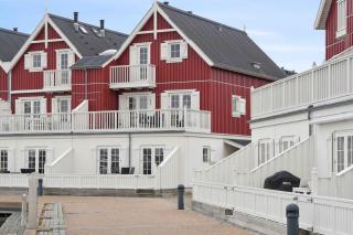 Lovely Holiday Home With Harbor View - Bagenkop - 3