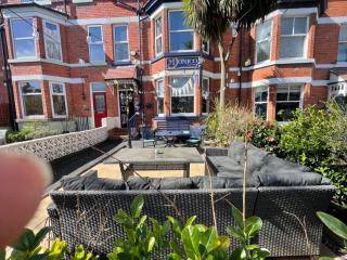 Monico Guest House - Scarborough - 5
