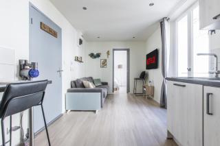 LB Vacation Rentals I Cute Affordable 1-Br Minutes From Cannes Center - Cannes - 0