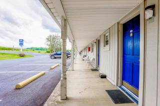 Relax Inn By OYO Natural Bridge I-81 - Natural Bridge - 1