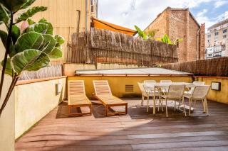 Pl Universitat Comfortable 3BD with private patio - Barcelona - 0