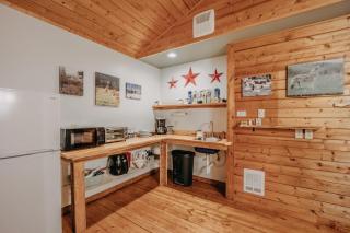 Maple Falls Cabin #71 - Rustic - Pets Ok - Wi-Fi - 1