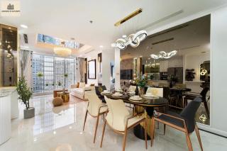 Landmark 81 Skyscrape Luxury Romantic - Ho Chi Minh - 1