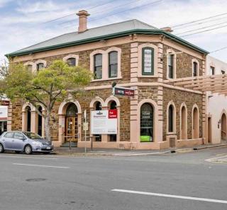 city stay gouger st ex hotel room in city - Adelaide - 4