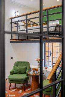 Floris Suites - 2