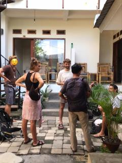 sunshine Homestay - Kuta Lombok - 7