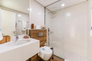 FAM Living - Modern 1BR Apartment Near Al Sufouh Beach - 2