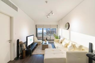 FAM Living - Modern 1BR Apartment Near Al Sufouh Beach - 5