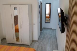 Skyline Apart 3 Militari Residence - Roşu - 1