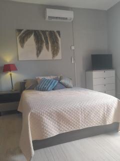 One-bedroom beach apartment, aircon,pool,WIFI - - 8
