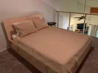 Snowline Lodge Condo 94 - Free Wi-Fi - Fireplace - Glacier - 1