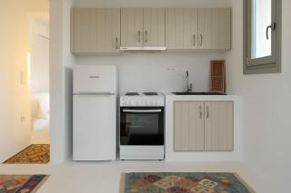 Rustic Stone House in the Heart of Folegandros - Ano Meria - 5