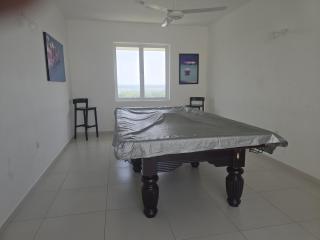Beach Front Apartment - Uswetakeiyawa - 3
