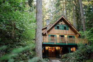 Snowline Cabin 87 - Starlink - Sauna - Sleeps 8 01 - Glacier - 9