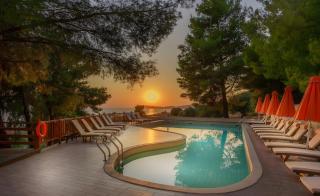 Rahoni Cronwell Hotel by Diomedes Group - 2