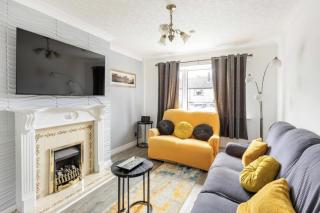 Come & unwind in Charming 5 Bed House in Blackburn - Blackburn - 1
