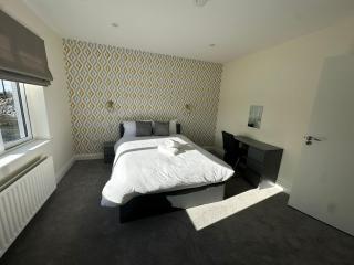 Modern Refurbished Claregalway Cottage - Sleeps 8 - Galway - 2