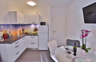 Apartments Ruzica - Banjol - 5