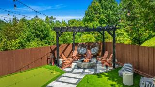 Mtn Views, HotTub, Sauna, Outdoor Theater, FirePit - Waynesville - 6
