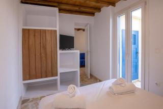 Epavlis Petrou Siwtou - Tinos - 2