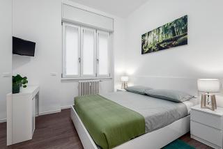 StayEasy Melloni - 3 Rooms, 2 Baths - City Center - Milan - 2