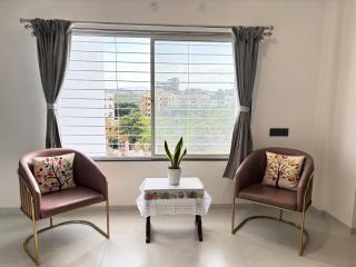 Miracle Stays Nashik-NEW 2BHK close to Sula and Trimbak - Nashik - 9