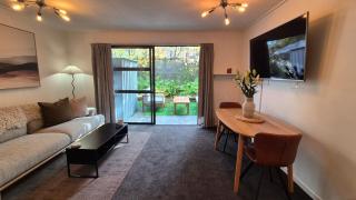 Central QT Retreat - Queenstown - 9