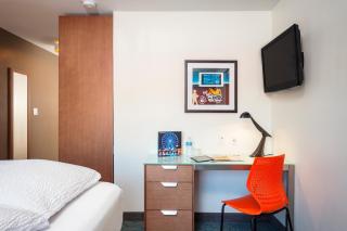 Staypineapple, University Inn, University District Seattle - Seattle - 9