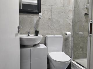 Telford - Apartment - Sleeps 5 - 85WS - Telford - 6