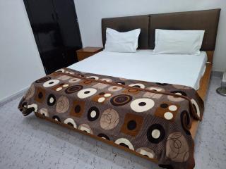 Village Lake View - Nuova Delhi - 4