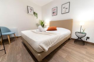 Bel appartement en plein cœur de la vieille ville - Nice - 9