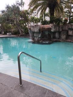 Sun, Surf, Pool Walk to All! - Gold Coast - 4