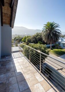 Seaspray - Hermanus - 5