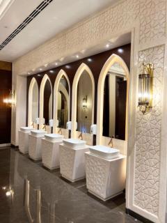 Maribella Hotel & Resort - - 6