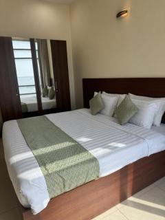 Marine Beach Apartment - 1