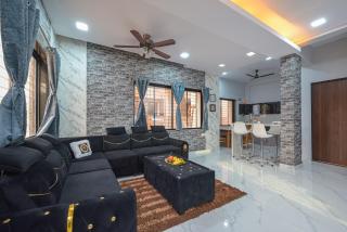 ll EMPYREAN STAY ll SU CASA VILLA ll 4BHK ll AC ll LARGE POOL ll POOL TABLE ll - Lonavla - 3