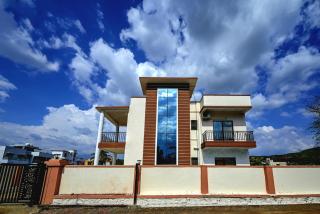 ll EMPYREAN STAY ll SU CASA VILLA ll 4BHK ll AC ll LARGE POOL ll POOL TABLE ll - Lonavla - 0