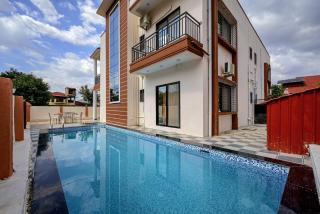 ll EMPYREAN STAY ll SU CASA VILLA ll 4BHK ll AC ll LARGE POOL ll POOL TABLE ll - Lonavla - 5