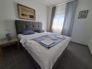 Apartment Pervan by the beach 2 bedrooms - Jezera - 1