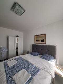 Apartment Pervan by the beach 2 bedrooms - Jezera - 7