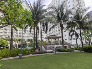 La Vie Riche Holiday Homes - Cozy 1BR Apartment near MOA - 6