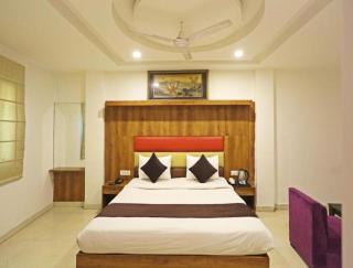 Hotel Urban Suite - Family Hotel # Free Airport Drop for Minimum 05 Nights Stay # 05 mins from IGI & Domestic Airport Delhi - Nuova Delhi - 0