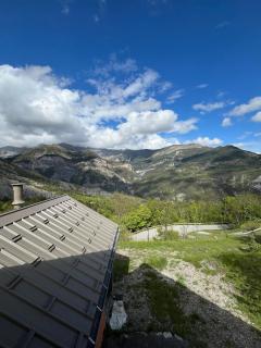 Auberge L'Ecureuil - Gite - Châteauneuf-dʼEntraunes - 1