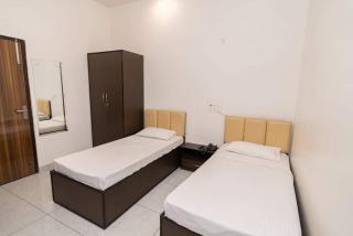 The White Solitaire - 4