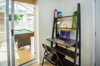 Comfy 3BR City Home - Near Deansgate - Perfect for Work, Leisure & Stadium Visits with Parking - Manchester - 7