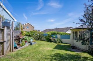Town Heights - 3 Bedroom Holiday Home - Tenby - Tenby - 2
