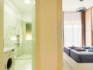 Luxury apartment FREE WIFI - Golem - 2