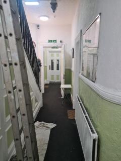 Tredegar Arms Budget Guesthouse For Walkers/Cyclists/Contractors/Traveler - Merthyr Tydfil - 7