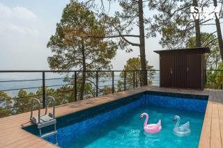 StayVista at tatvam-Mountain views & EV Station - Lansdowne - 9