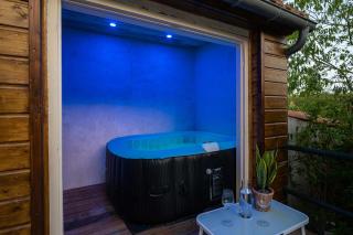 La Bastide - Terrasse - Jacuzzi - Carcassonne - 1